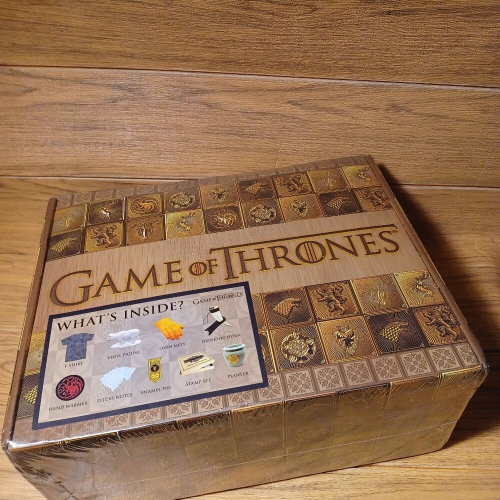 Game of Thrones Got GOT HBO Culturefly Collectors Box Mystery Itms incl., NWT